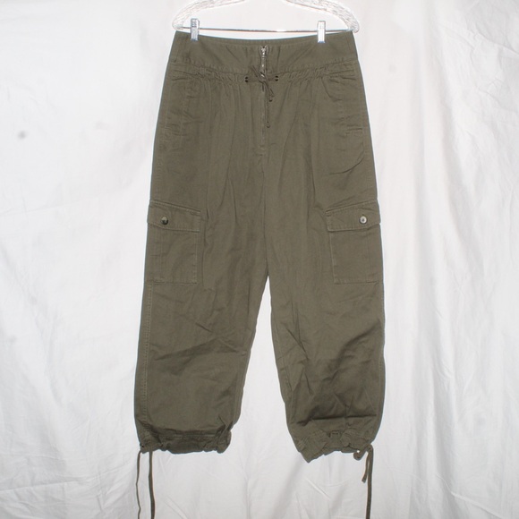 Venus Woman’s Olive Green Cargo Tie-Hem Utility Crop Pants — Size 14 - Picture 4 of 12